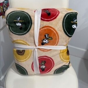 Peanuts Snoopy & Woodstock Gold/Orange/Green Thanksgiving TWIN Blanket